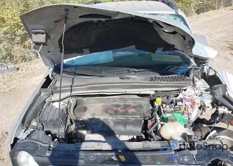 2017 Jeep Renegade Latitude Fwd из США, поврежденный, VIN ZACCJABB3HPE99803